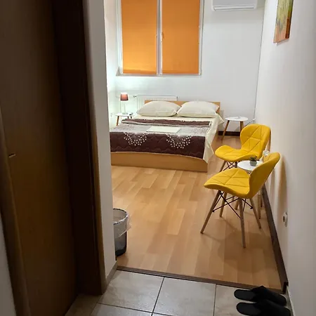 Avanti Apartment *
